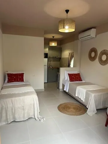 Apartamento Filippos By The Sea *